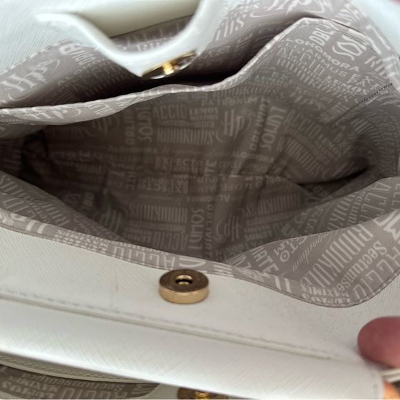 New Deathly Hallows Loungefly Harry Potter - Picture 9 of 11